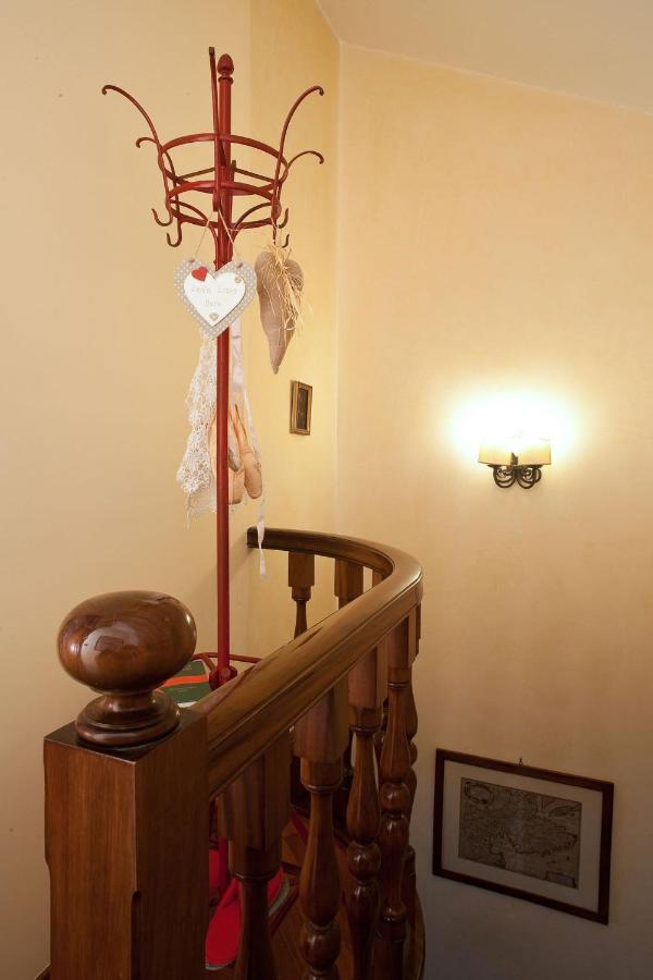 La mansarda delle meraviglie B&B Superior Trieste Esterno foto